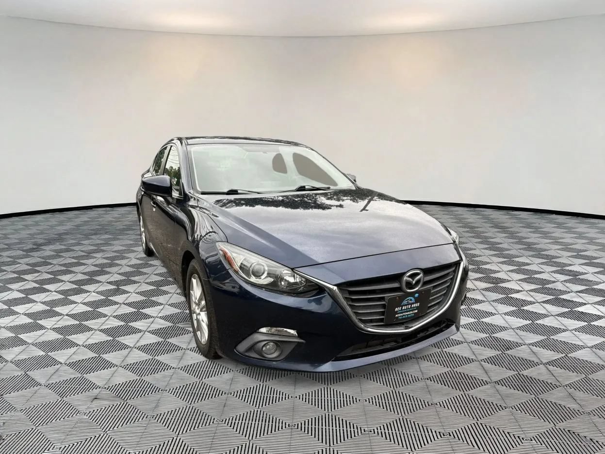 Used 2015 MAZDA MAZDA3 i Grand Touring FWD image 1