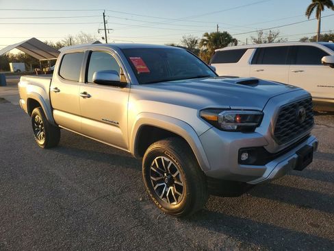 Certified 2022 Toyota Tacoma TRD Sport w/ TRD Premium Sport Package image 2