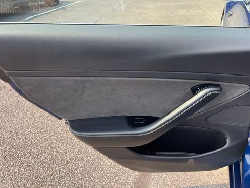 Used 2018 Tesla Model 3 Long Range image 20