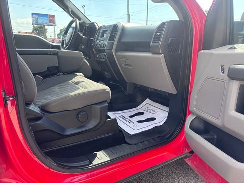 Used 2018 Ford F150 XLT AWD/4WD image 29