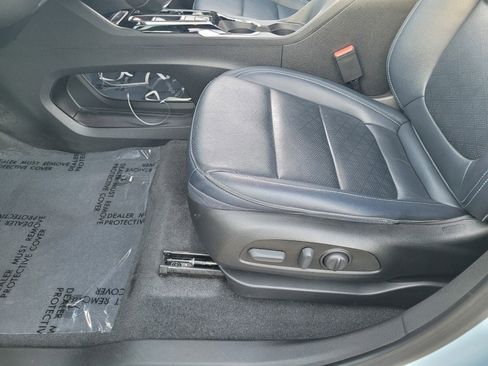 Used 2022 Chevrolet Bolt EUV Premier w/ Sun & Sound Package image 23