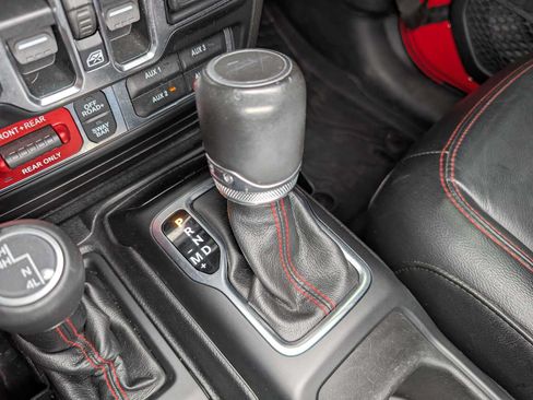 Used 2020 Jeep Gladiator Rubicon AWD/4WD image 34