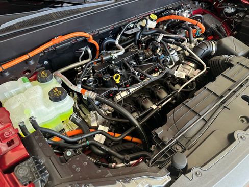 New 2026 Ford Maverick XLT w/ XLT Luxury Package image 14