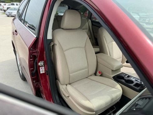 Used 2015 Subaru Outback 2.5i Premium image 30