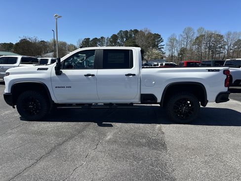 New 2026 Chevrolet Silverado 2500 LT w/ Trail Boss Package AWD/4WD image 6