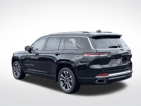 Used 2023 Jeep Grand Cherokee L Overland w/ Luxury Tech Group IV AWD/4WD image 9