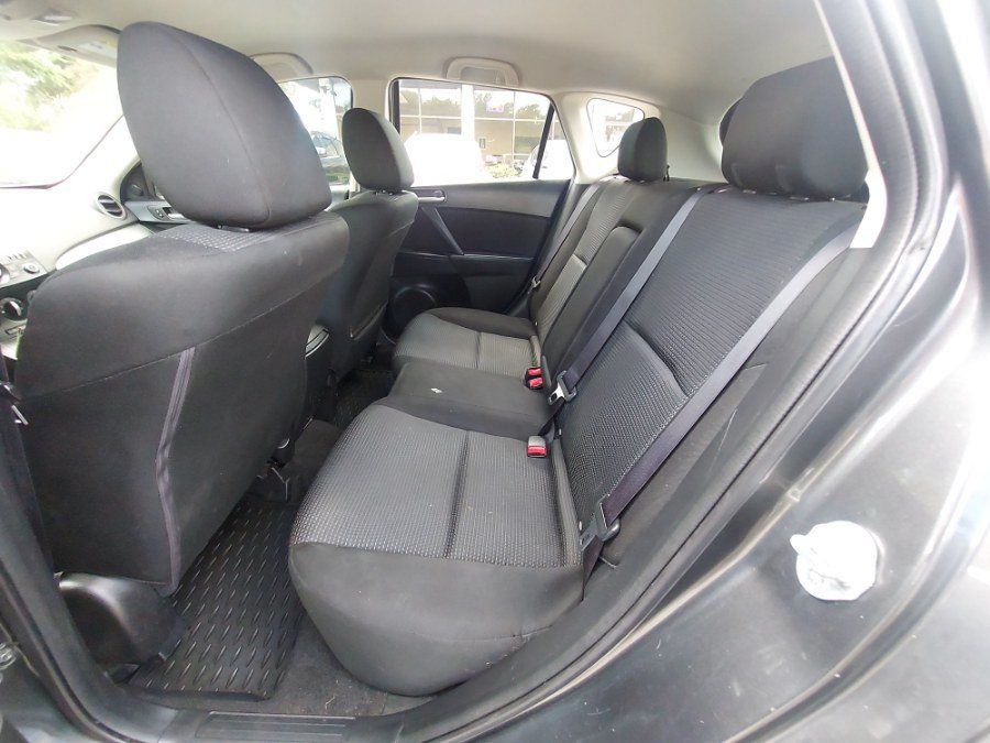 Used 2012 MAZDA MAZDA3 i Touring FWD image 9