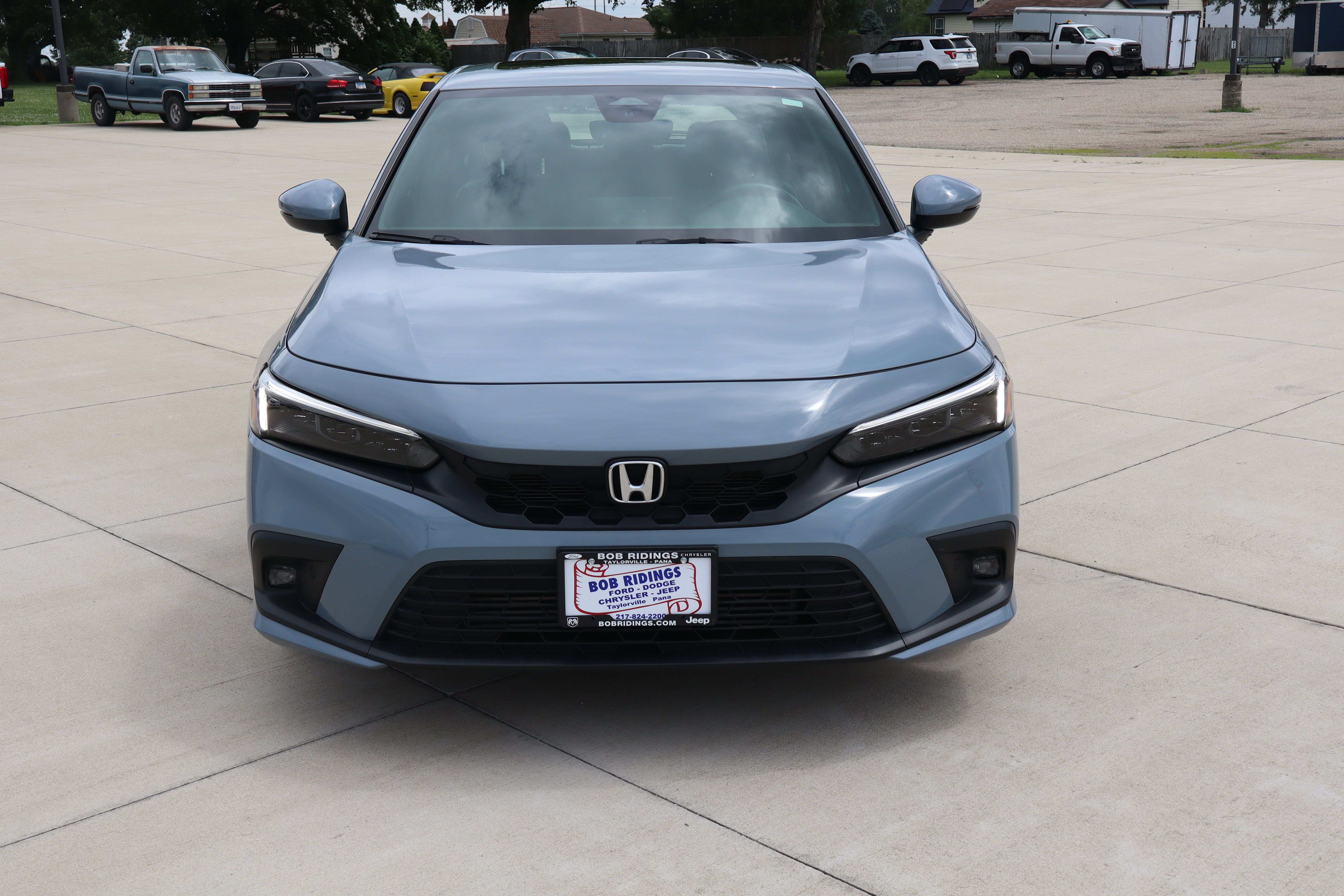 Used 2023 Honda Civic Sport Touring image 2