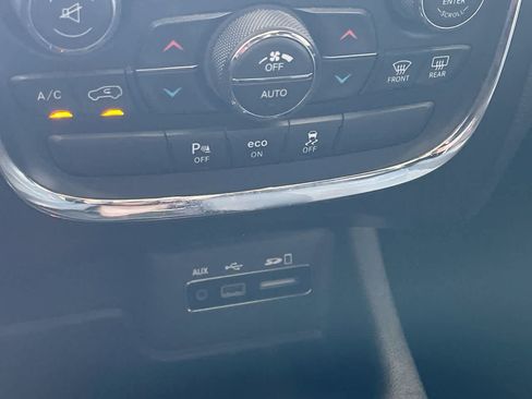Used 2015 Dodge Durango R/T w/ Trailer Tow Group IV AWD/4WD image 19