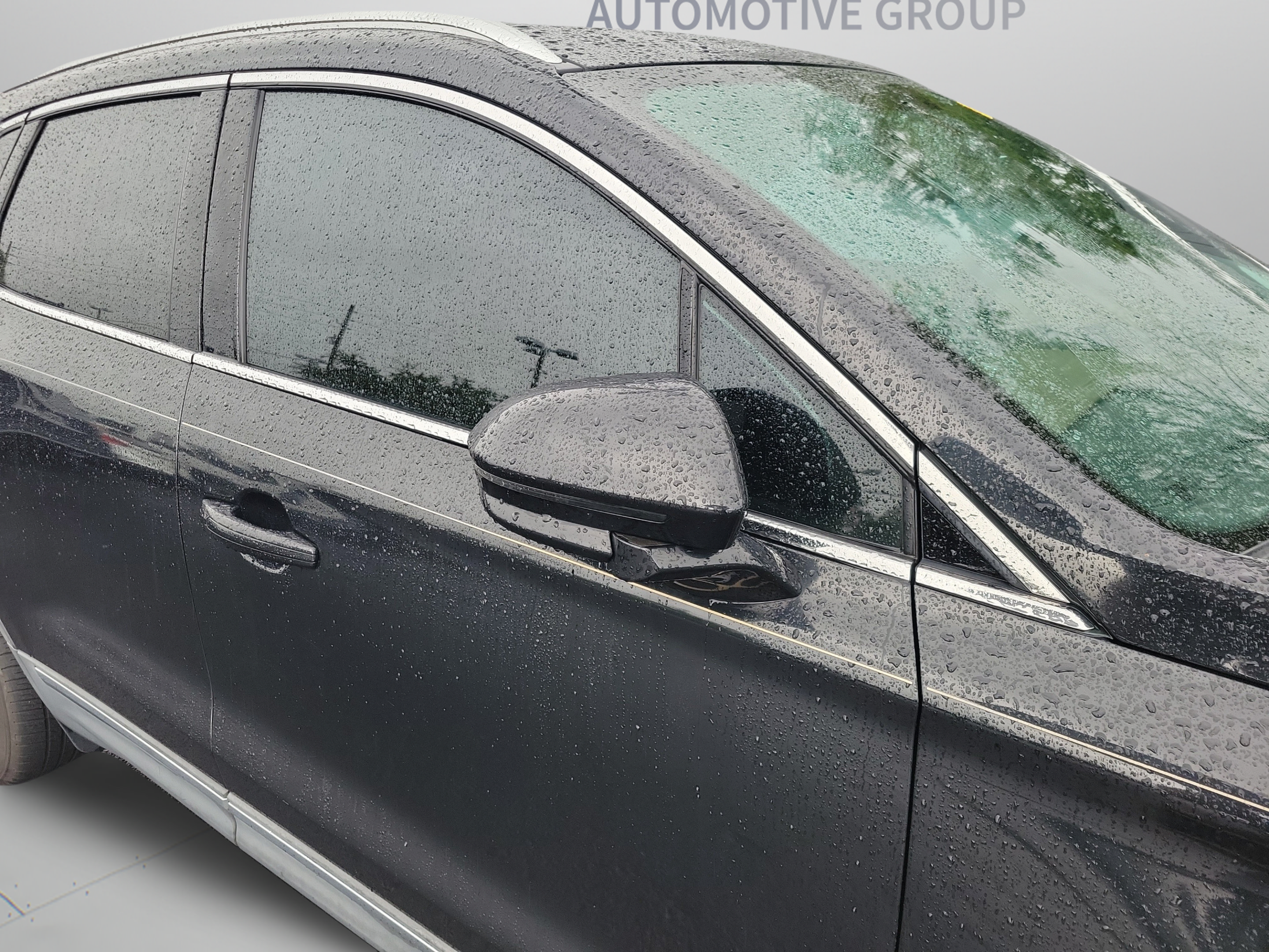 Used 2015 Lincoln MKC FWD w/ Equipment Group 102A Reserve image 16
