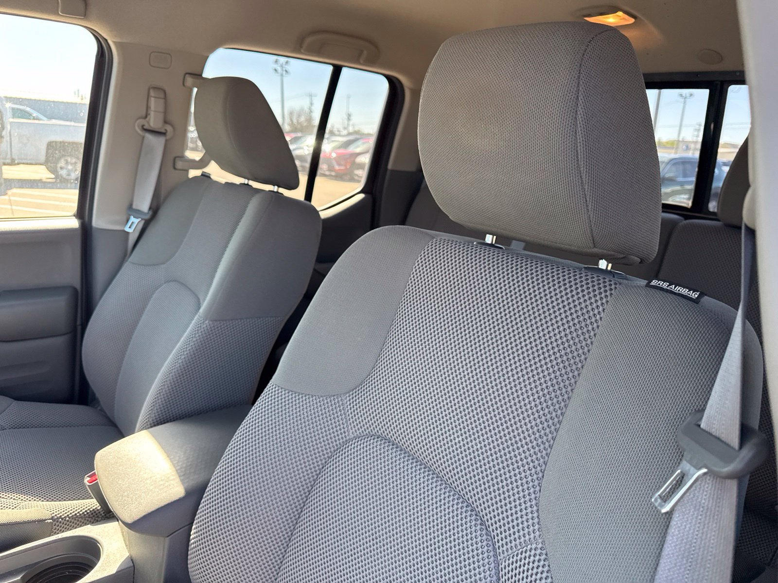 Used 2019 Nissan Frontier SV w/ Value Truck Package AWD/4WD image 6