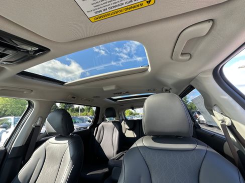 New 2026 Kia Carnival SX FWD image 35