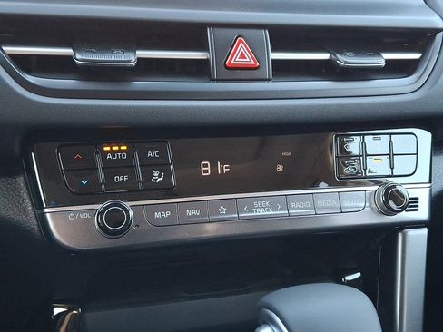 New 2026 Kia Seltos EX image 17