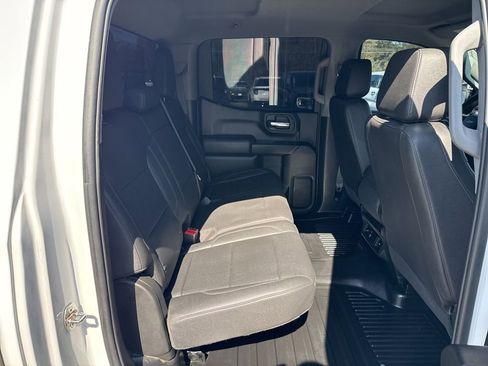 Used 2024 Chevrolet Silverado 1500 W/T w/ WT Value Package AWD/4WD image 12