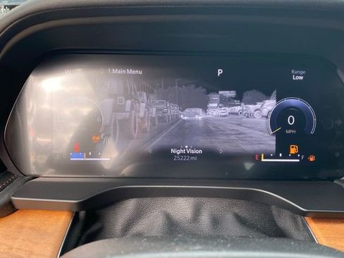 Used 2022 Jeep Grand Cherokee L Summit image 20