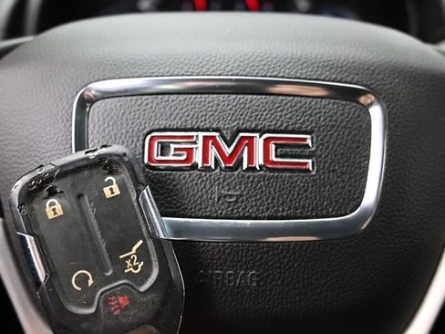 Used 2023 GMC Terrain SLT AWD/4WD image 48