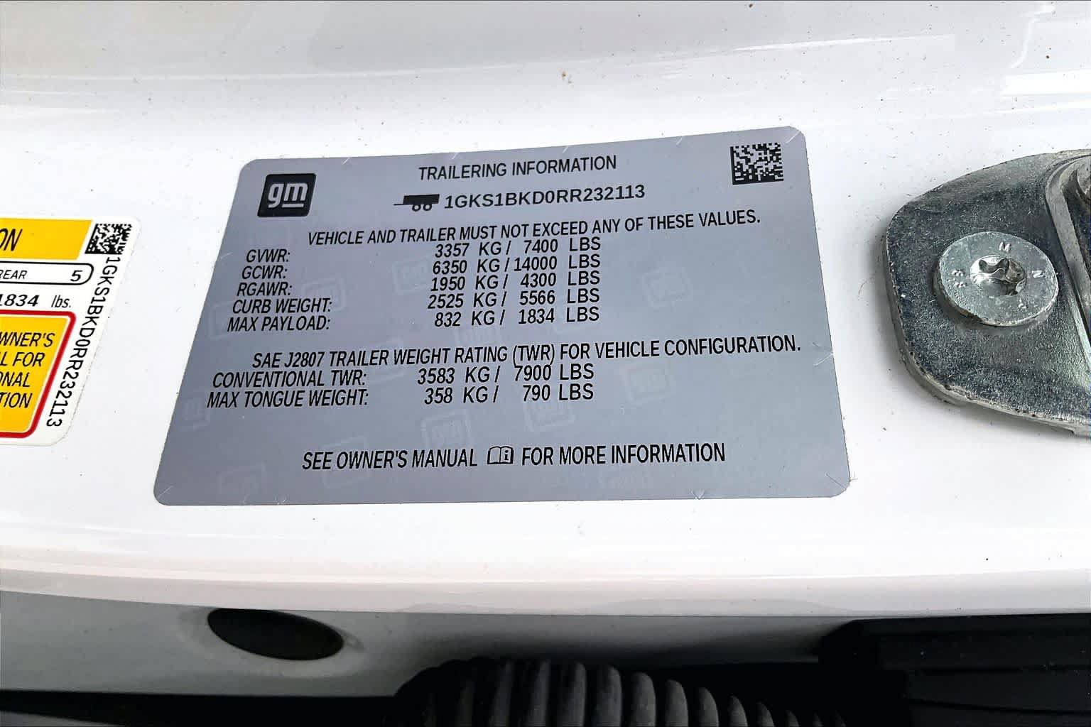 Used 2024 GMC Yukon SLT RWD image 31