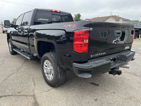 Used 2018 Chevrolet Silverado 3500 High Country w/ Duramax Plus Package AWD/4WD image 9