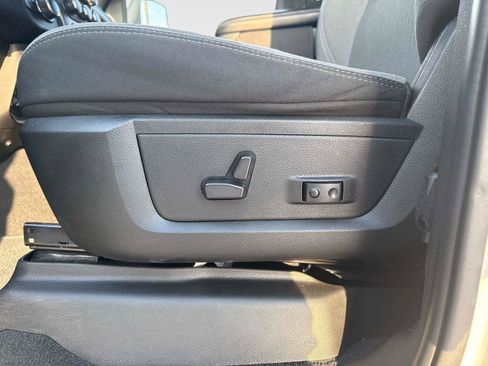 Used 2023 RAM 2500 Big Horn w/ Level 1 Equipment Group image 20