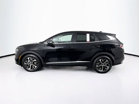 Used 2024 Kia Sportage EX FWD image 13