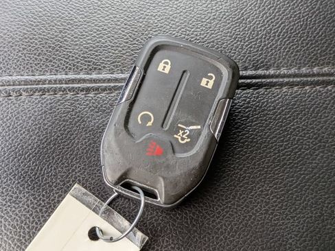 Used 2022 GMC Terrain SLT w/ Infotainment Package II FWD image 31