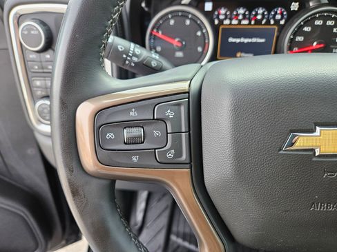 Used 2023 Chevrolet Silverado 3500 High Country image 18