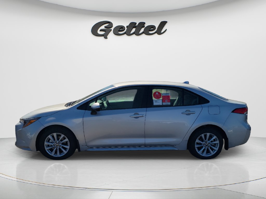 New 2027 Toyota Corolla LE w/ LE Premium Package FWD image 8
