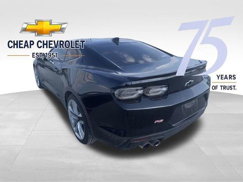 Used 2022 Chevrolet Camaro LT w/ RS Package RWD image 8