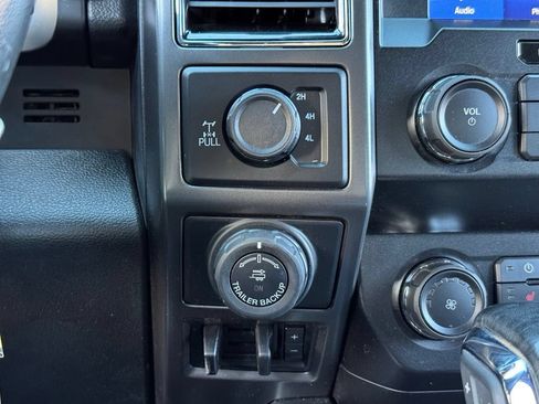 Used 2020 Ford F150 XLT w/ Equipment Group 302A Luxury AWD/4WD image 14