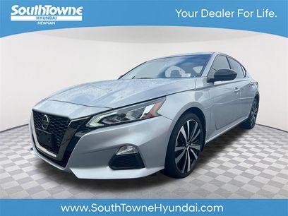 Used 2022 Nissan Altima 2.5 SR