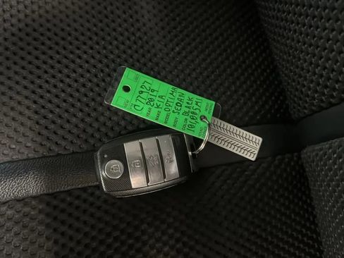 Used 2019 Kia Optima S w/ S Panoramic Sunroof Package FWD image 30
