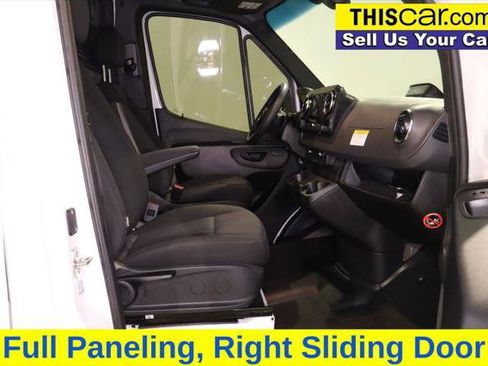 Used 2025 Mercedes-Benz Sprinter 3500 image 21