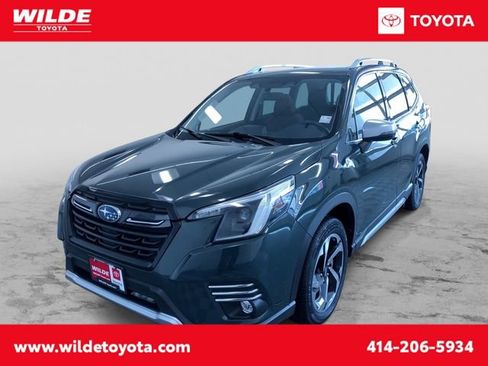 Used 2023 Subaru Forester Touring image 1