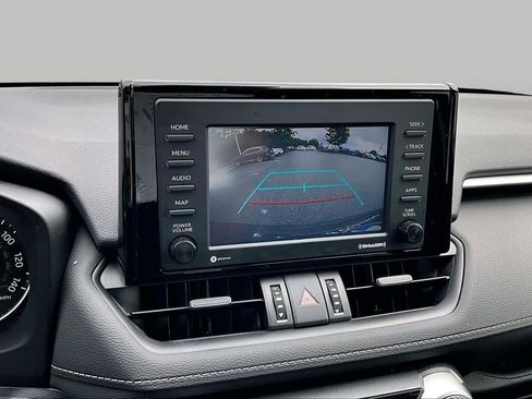 Used 2022 Toyota RAV4 XLE Premium FWD image 31