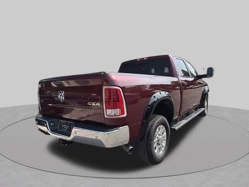 Used 2018 RAM 2500 Laramie AWD/4WD image 3