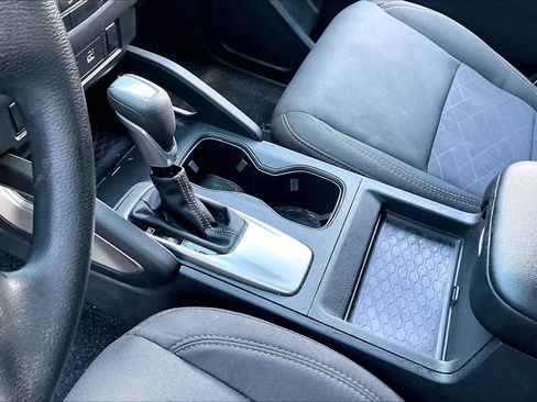 Certified 2025 Nissan Frontier SV RWD image 15