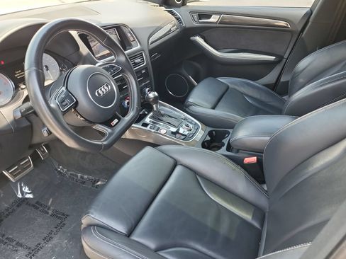 Used 2016 Audi SQ5 Premium Plus w/ Technology Package AWD/4WD image 10