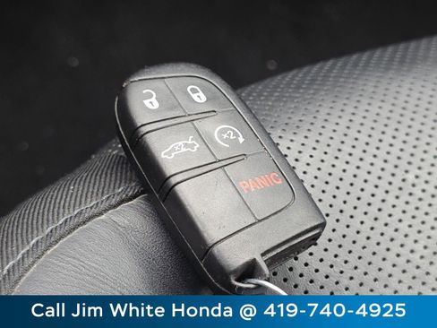 Used 2015 Chrysler 200 S w/ Navigation & Sound Group I image 30