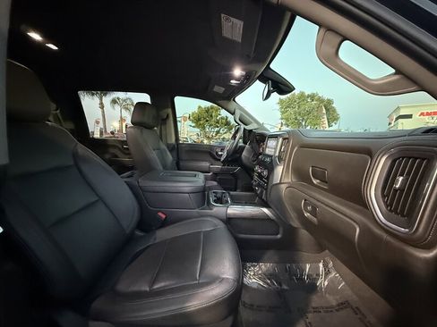Used 2022 Chevrolet Silverado 2500 LTZ w/ LTZ Plus Package AWD/4WD image 49