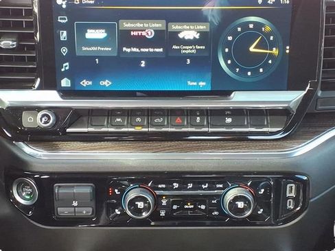 Used 2023 Chevrolet Silverado 1500 RST w/ Redline Edition image 13