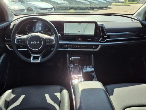Certified 2024 Kia Sportage EX FWD image 9