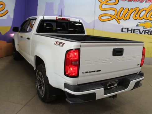 Used 2021 Chevrolet Colorado Z71 AWD/4WD image 6
