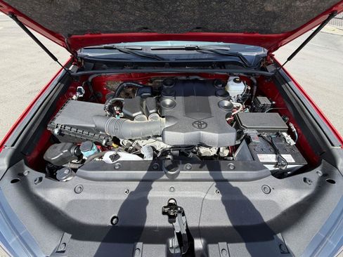 Used 2024 Toyota 4Runner TRD Off-Road Premium w/ Off Road Premium Plus Package image 25