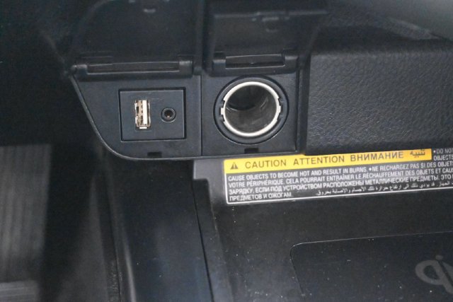 Used 2019 Toyota Camry XSE FWD image 25