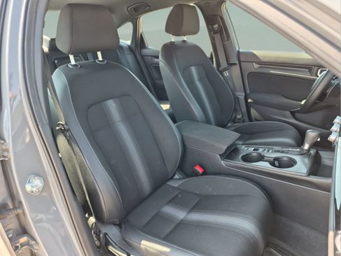Certified 2025 Honda Civic Sport image 19