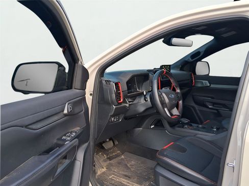 Certified 2025 Ford Ranger Raptor AWD/4WD image 14