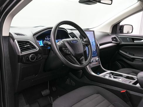 Certified 2024 Ford Edge SEL AWD/4WD image 13