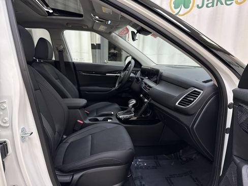 Used 2026 Kia Seltos EX w/ EX Sunroof Package image 32
