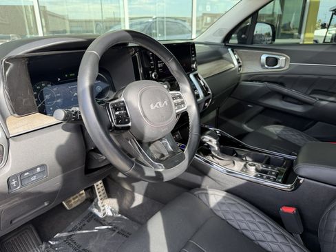 Used 2023 Kia Sorento SX Prestige AWD/4WD image 32