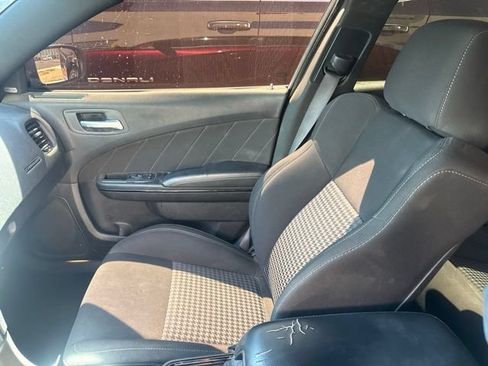 Used 2022 Dodge Charger R/T w/ Blacktop Package RWD image 12